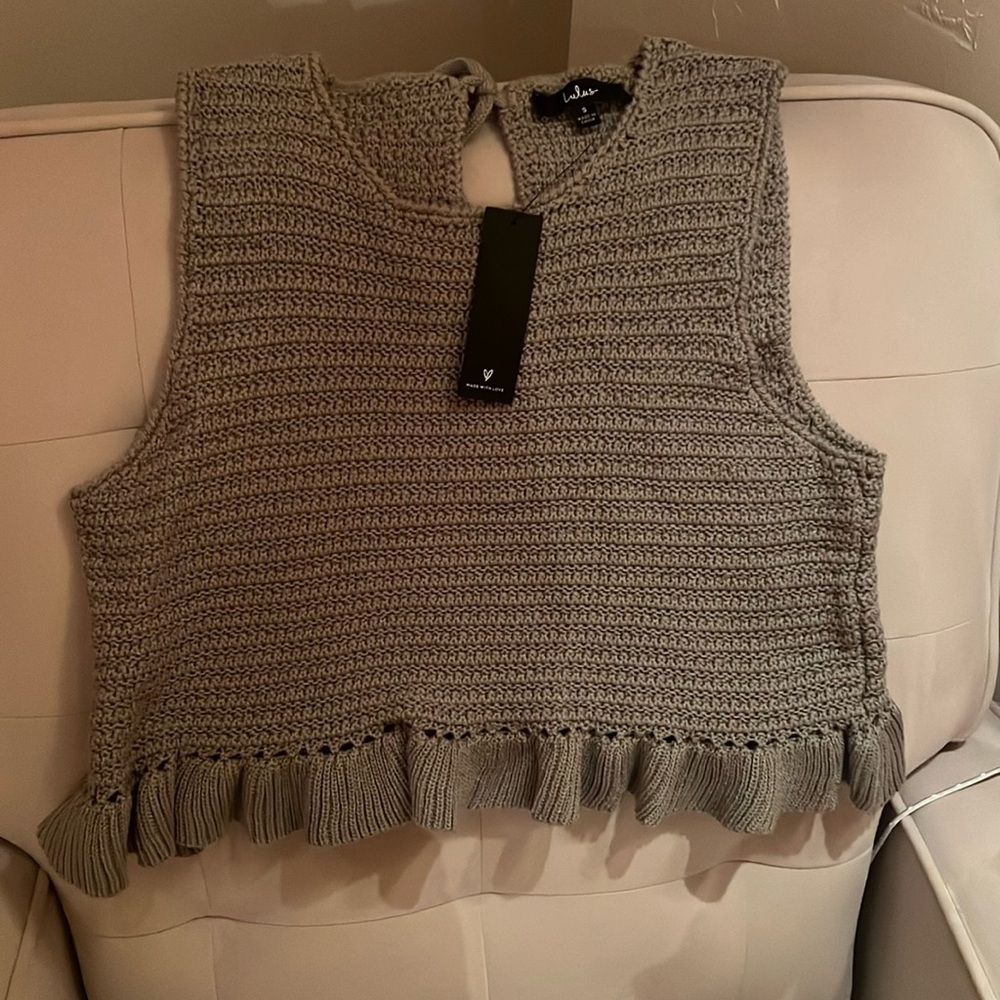 Lulu’s Crochet swing top NWT